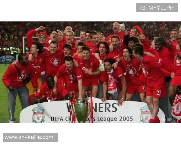 足球传奇逐渐谢幕：退役潮来袭，曾经的绿茵英雄们的告别时刻